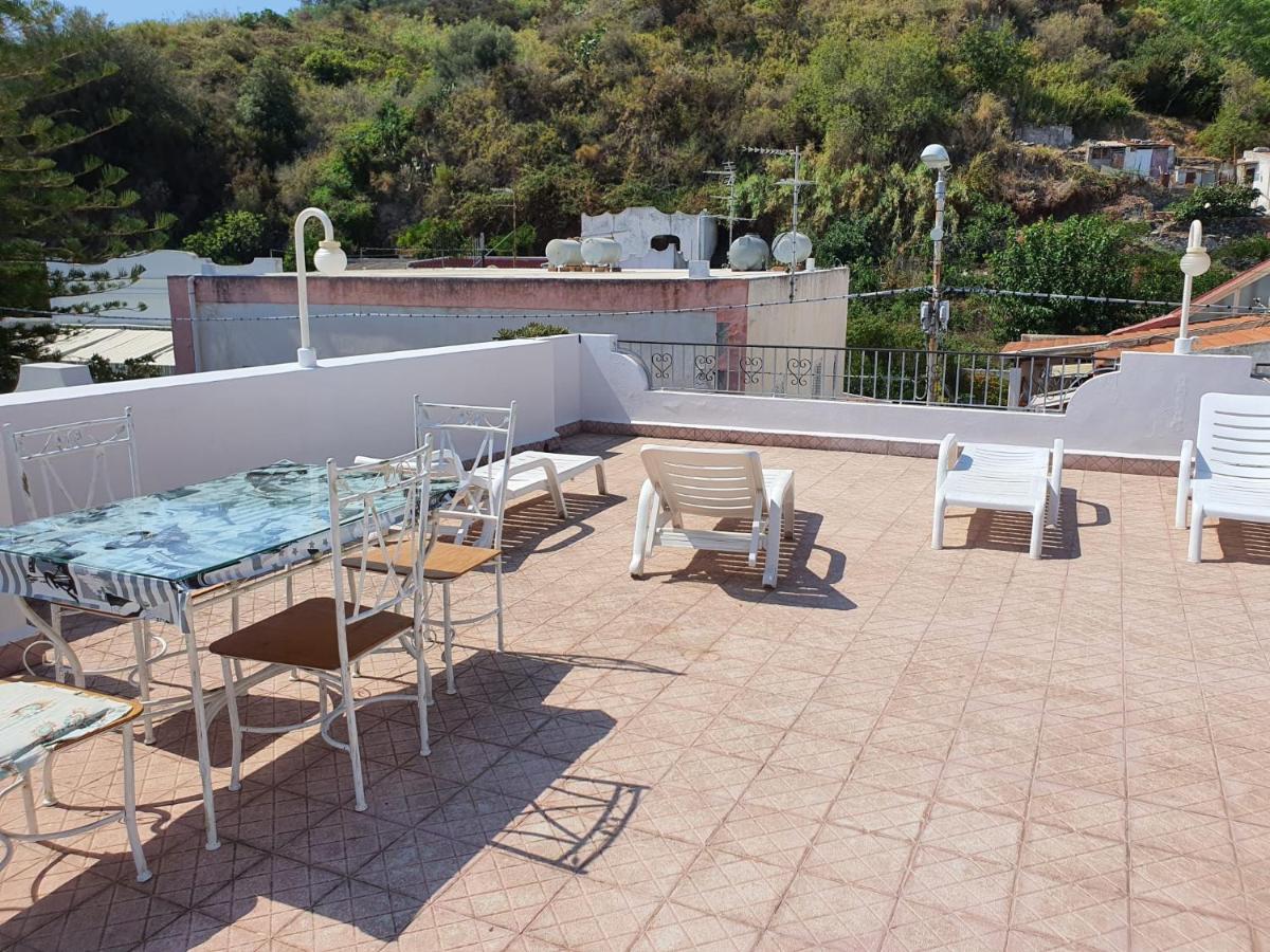 Case Vacanza Armando "Lipari" Canneto  Extérieur photo
